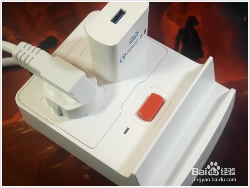 绿联CD103双孔位五USB智能插线板功能使用