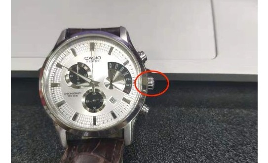 卡西欧G-SHOCK系列，型号GD-100,日期跟星期不一致怎么调