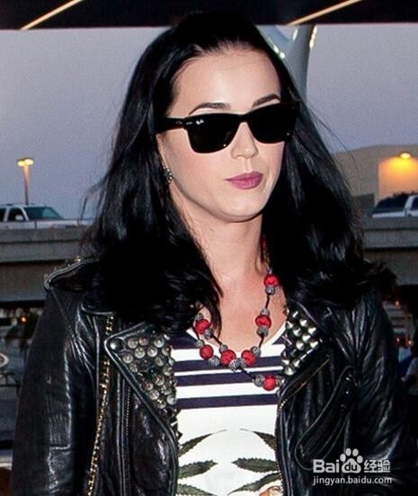 时尚发型一周不重样，看凯蒂佩里怎么做到的