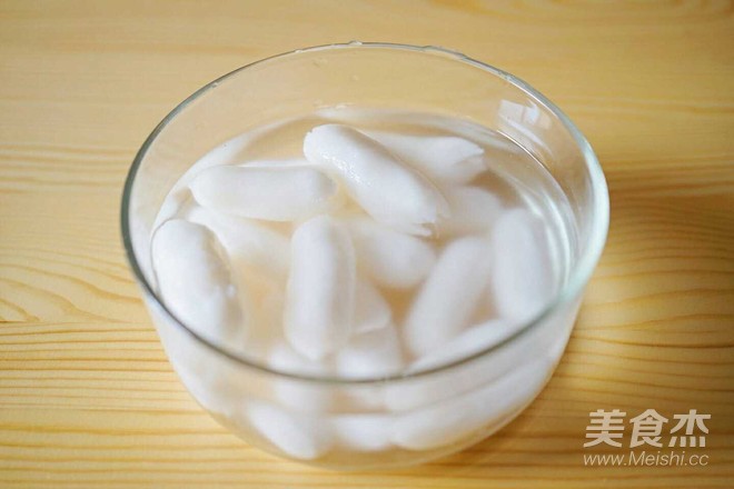 酱香鱿鱼炒年糕