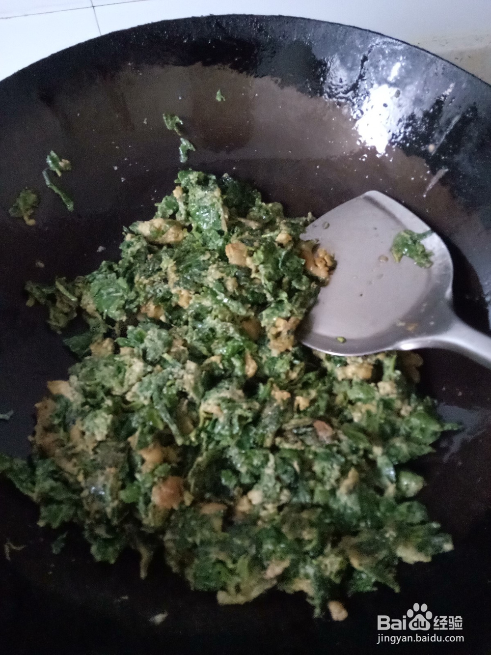 香椿炒鸡蛋的做法