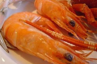 香气四溢香辣虾