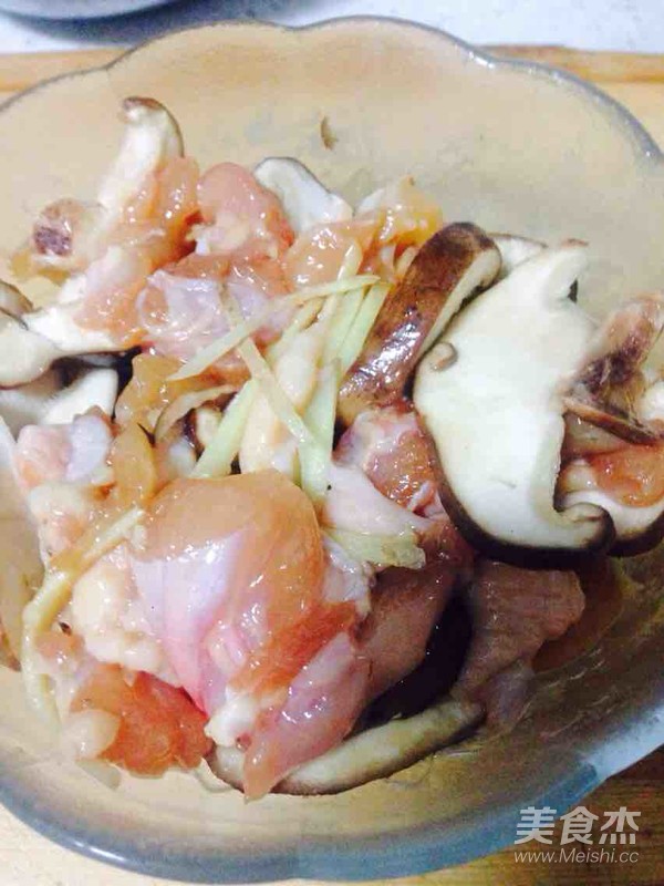 荷香糯米鸡的做法