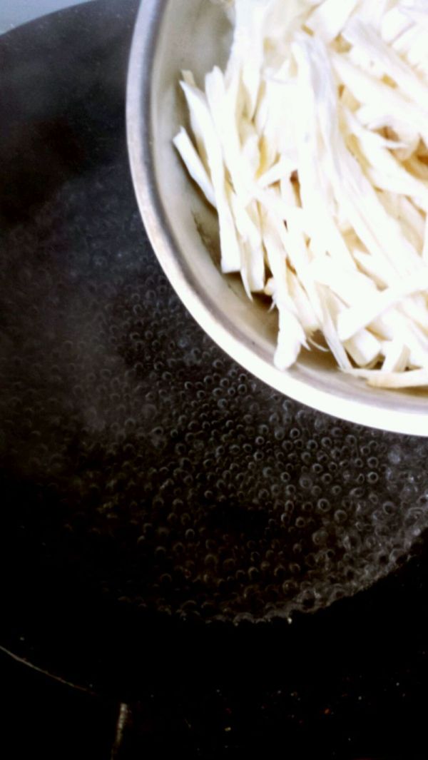 凉拌菜椒杏鲍菇