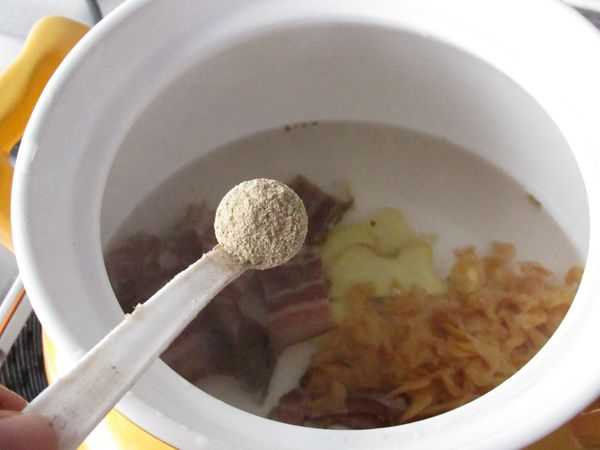 贝尖腊肉煲冬瓜