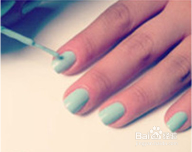 可爱蝴蝶领美甲