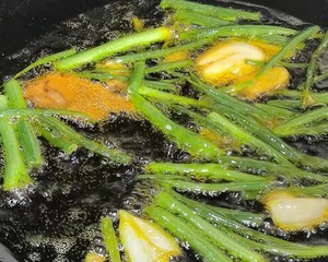 无水焗鸡的做法