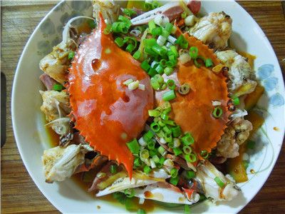 南瓜咸肉蒸白蟹