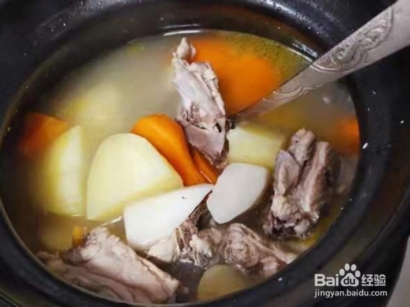 土豆淮山鸡汤
