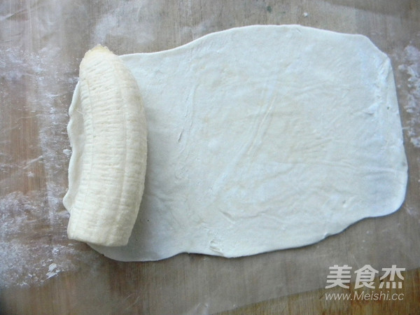 飞饼香蕉卷的做法