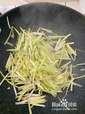 教你怎么做韭黄炒鸡蛋
