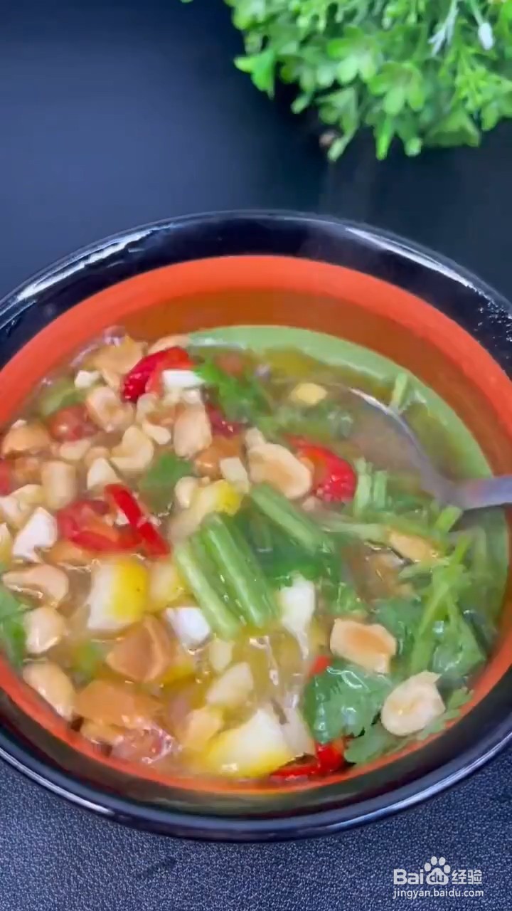 柠檬盐焗手撕鸡怎样做滑嫩又好吃