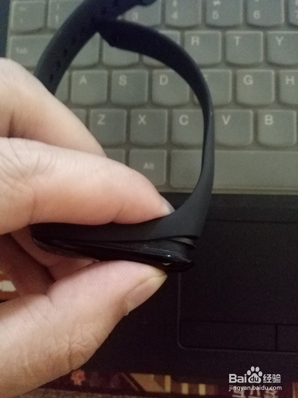 小米手环3如何更换表盘