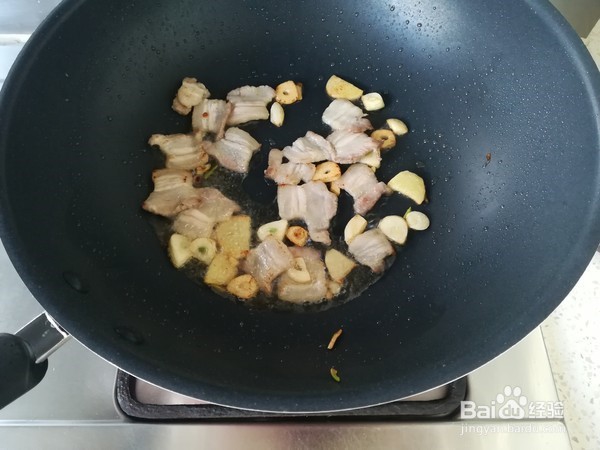 油豆腐炖白菜