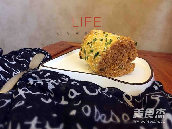 葱香肉松卷的做法