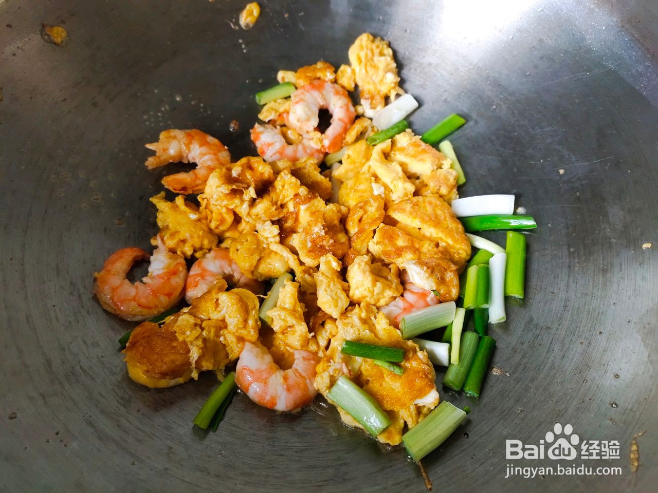 虾仁炒蛋的做法