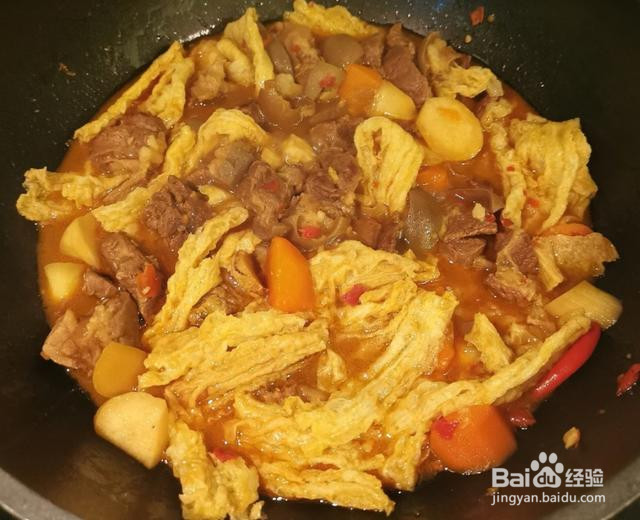 炒菜锅炖个腐竹羊腩煲的做法