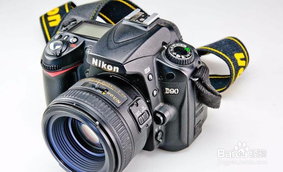 如何区分单反相机的低中高等级？