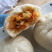 如何制作胡萝卜鸡蛋素馅包子?