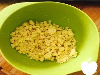 蓝莓酥粒面包怎么做