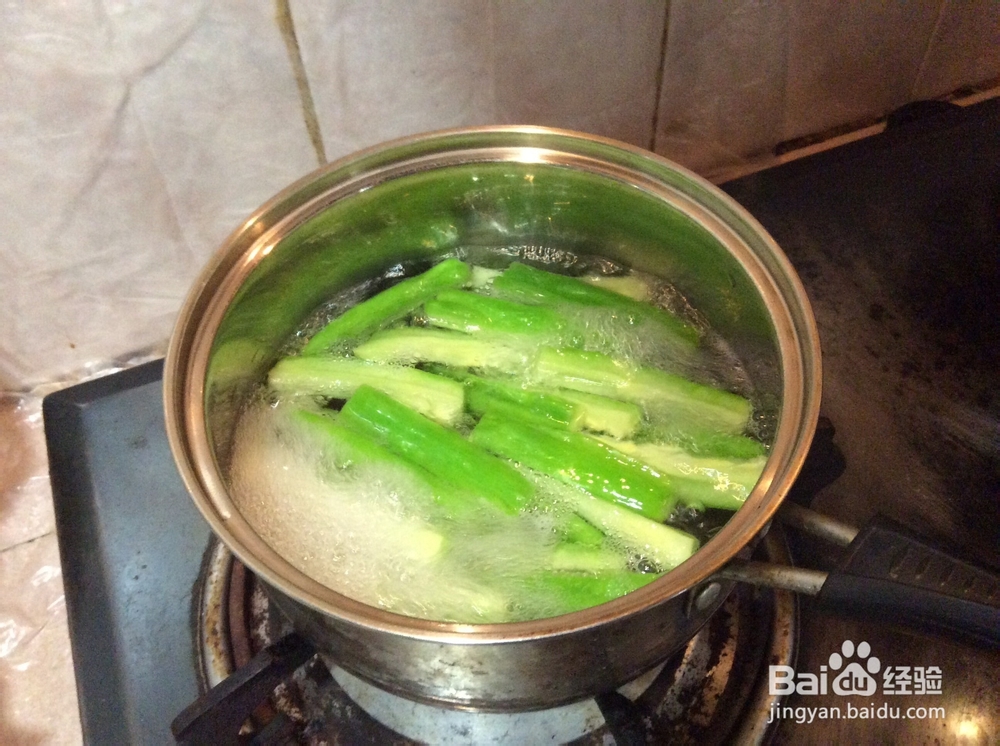 糖醋苦瓜里脊肉的做法