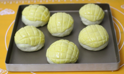 零添加菠萝包的做法