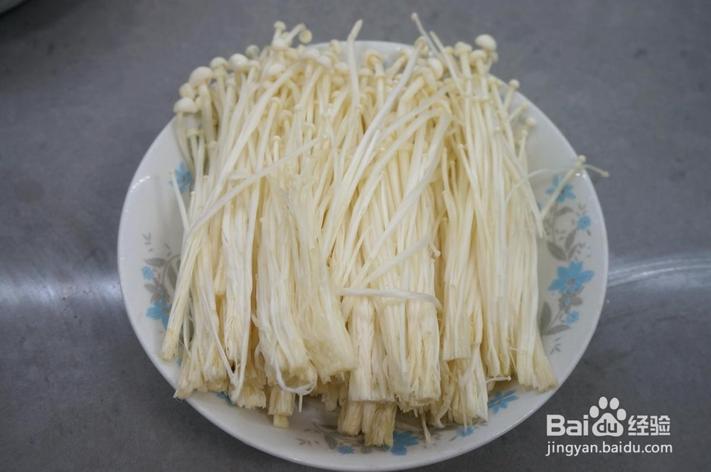 酸爽鲜香西红柿金针菇浓汤