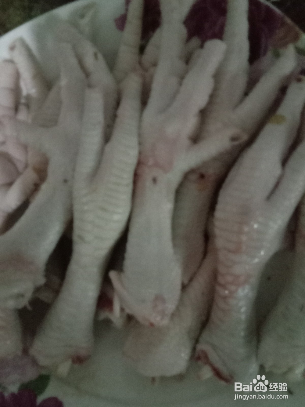 好吃又不贵的酱鸡爪