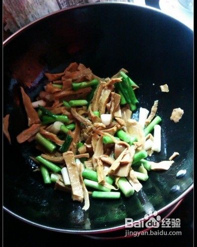 笋干炒青蒜的做法