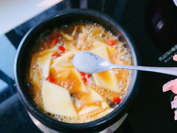 做个牛肉麻酱砂锅