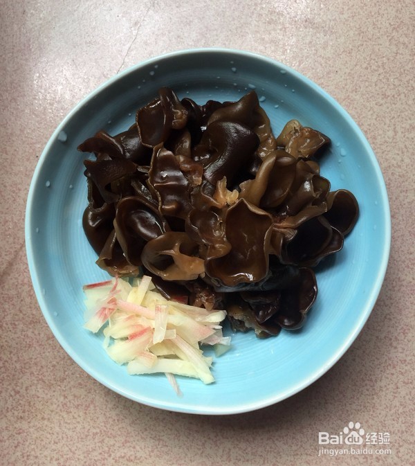 怎么做小炒红肠