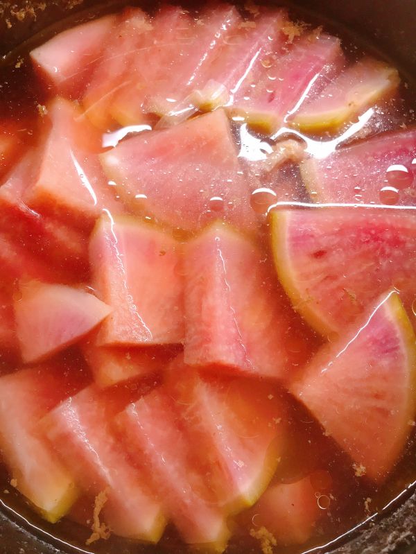 清汤牛肉炖萝卜汤