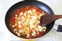 汉中裤带扯面的做饭