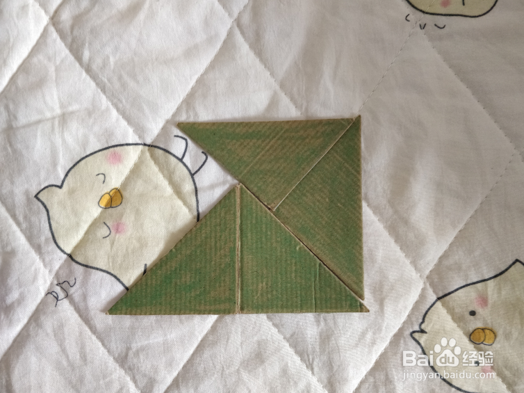 用九巧板怎么拼一个正在讲课的老师呢?
