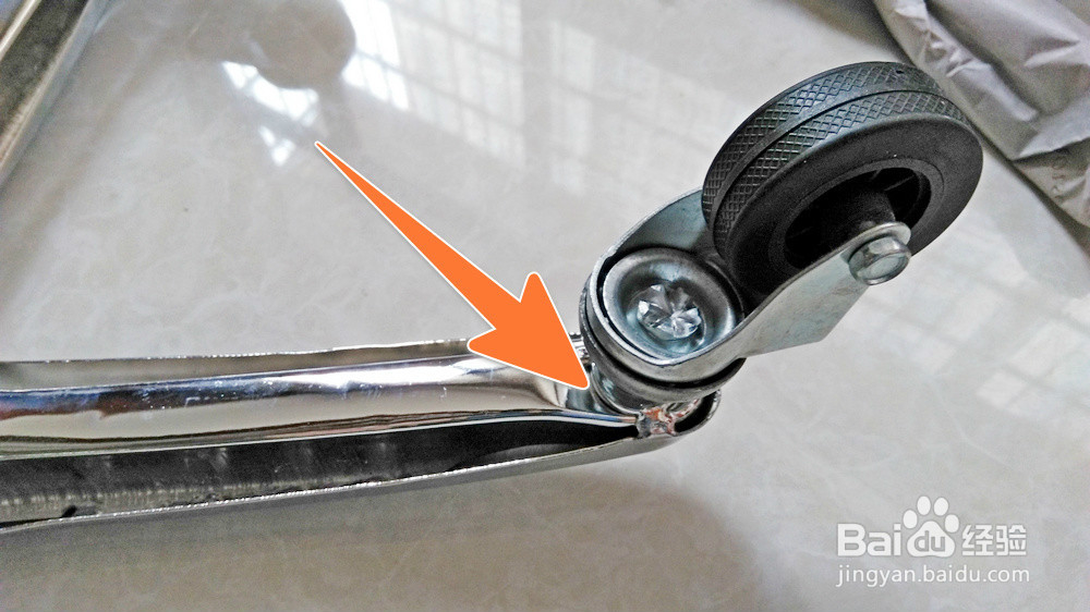 转椅怎样组装，转椅轮子、底座怎么装