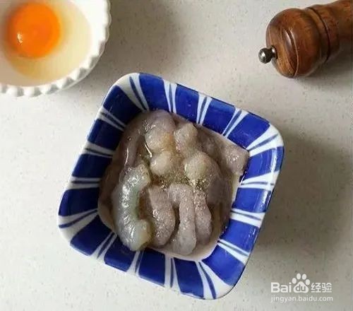 荠菜鲜虾豆腐羹