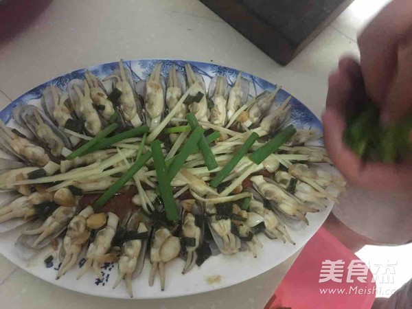 葱姜蛏子的做法