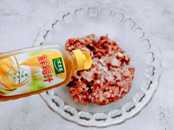 可煎可蒸马蹄猪肉煎饺