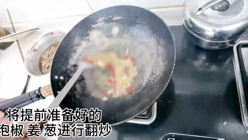 如何做芹菜炒牛肉