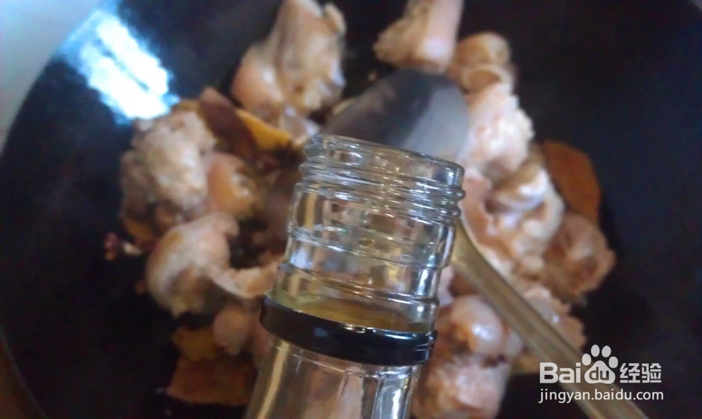 家宴大菜---香辣黄豆焖猪蹄