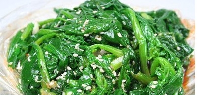 菠菜怎么做好吃？教你做营养好吃的芝麻菠菜