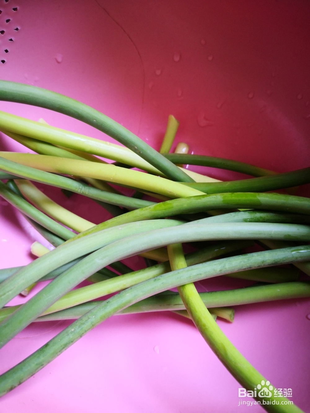 如何制作蒜苔炒木耳