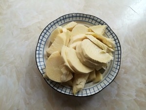 食疗养生菜谱之腌笃鲜的制作方法