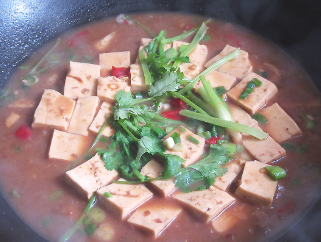 瘦身鲫鱼炖豆腐