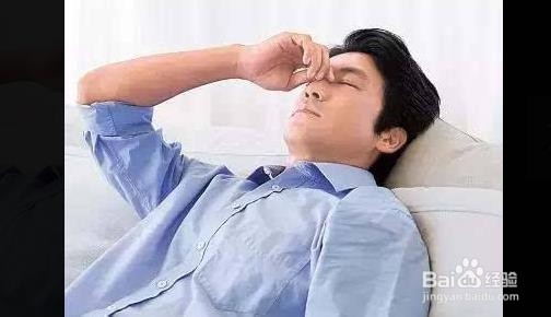 如何叫醒赖床的人