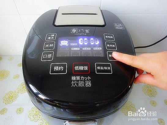 雪梨银耳盅的做法