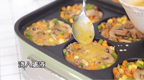 口蘑牛肉时蔬鸡蛋饼
