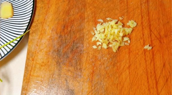 给自己做份土豆酸辣粉呀