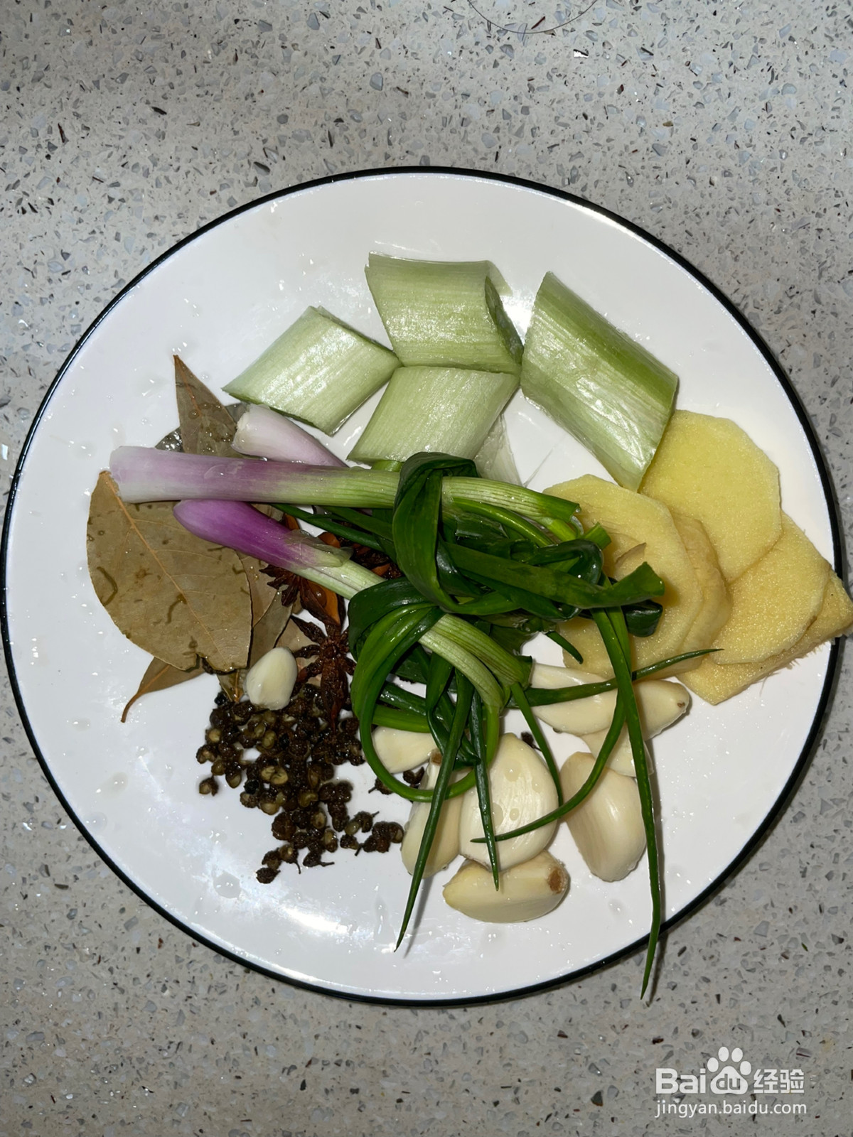 五香酱牛肉的做法