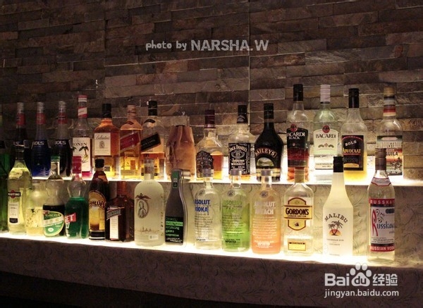 越峯酒庄:酒吧葡萄酒如何点